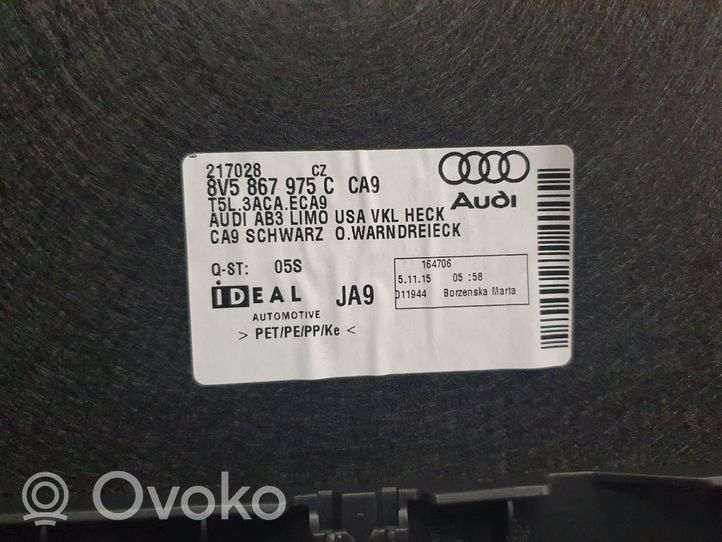 Audi A3 S3 8V Bagāžnieka pārsega dekoratīvā apdare (komplekts) 8V5867975C