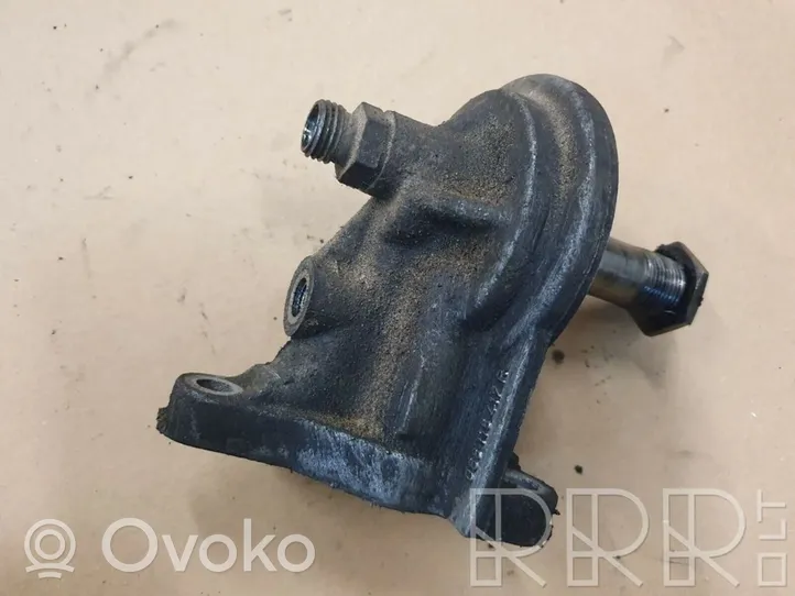 Volkswagen Golf II Supporto di montaggio del filtro dell’olio 068115417R