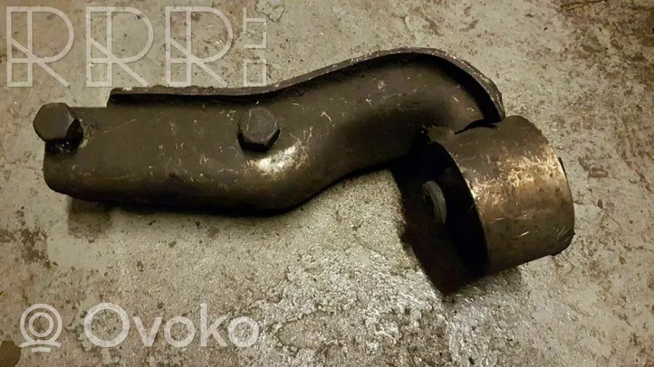 Volkswagen Jetta I Pārnesumkārbas spilvens 171399113H