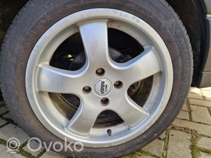 Volkswagen Golf II Felgi aluminiowe R16 KBA44903