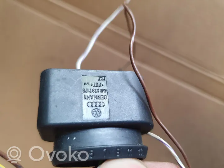 Audi A3 S3 8V Other relay 4H0937717B
