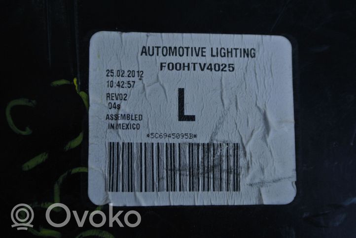 Volkswagen Jetta VI Lampa tylna 5C6945095B