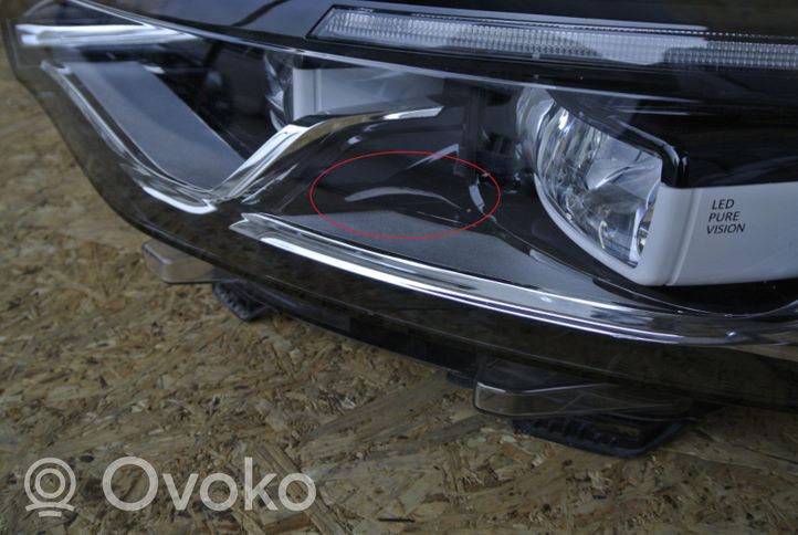 Renault Koleos I Передняя фара 260602488R