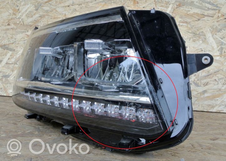 Volkswagen Tiguan Lampa przednia 5NB941036D