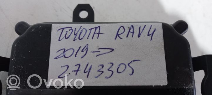 Toyota RAV 4 (XA50) Sensore radar Distronic 8821033120