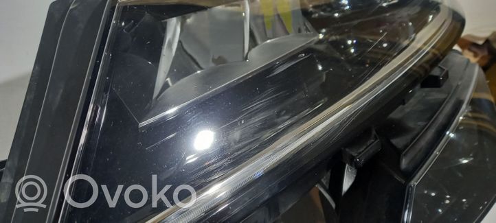 Skoda Kodiaq Faro/fanale 566941015