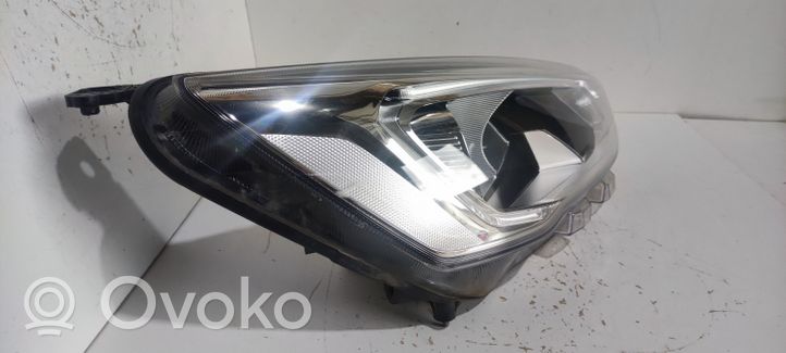Ford Focus Phare frontale JX7B13W029AE