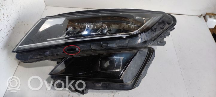 Skoda Kodiaq Faro/fanale 566941015