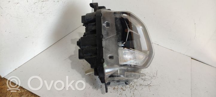 Hyundai Santa Fe Lampa przednia 9210251110