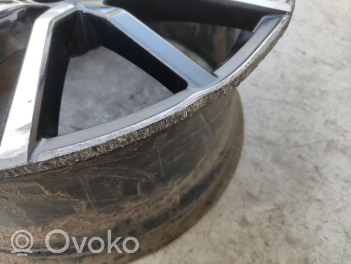 BMW X6 G06 Felgi aluminiowe R22 8090013