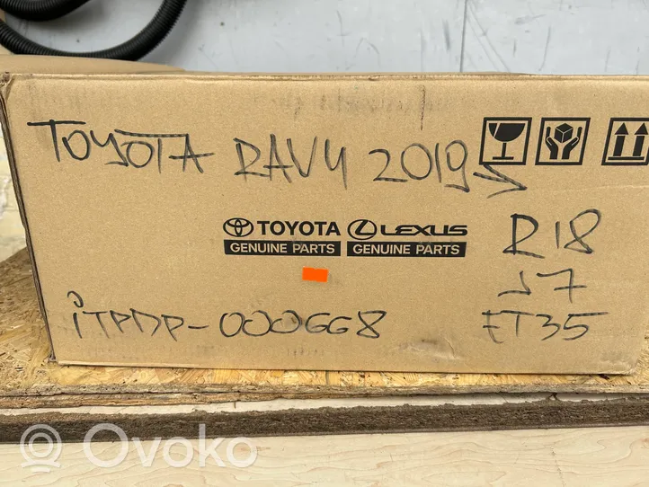 Toyota RAV 4 (XA50) Felgi aluminiowe R18 4261A42140
