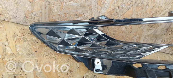 Hyundai Tucson IV NX4 Rivestimento sotto il faro/fanale N792218010