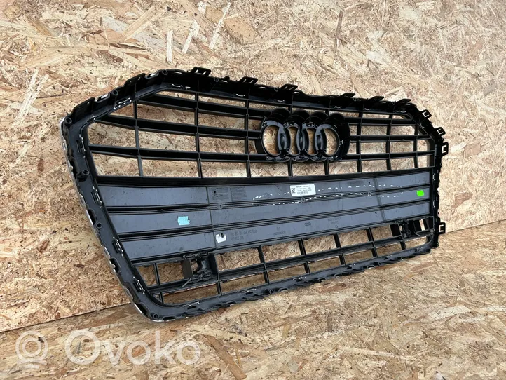 Audi A6 S6 C8 4K Grille calandre supérieure de pare-chocs avant 4K0853651