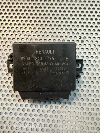 Renault Master II Unité de commande, module PDC aide au stationnement 8200343775B