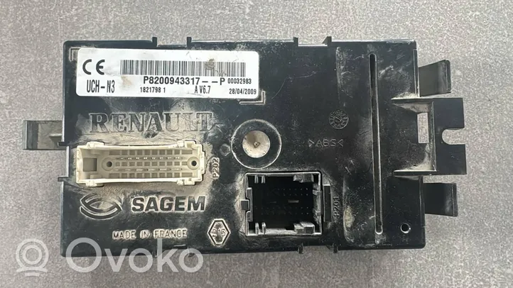 Opel Vivaro Galios (ECU) modulis P8200943317