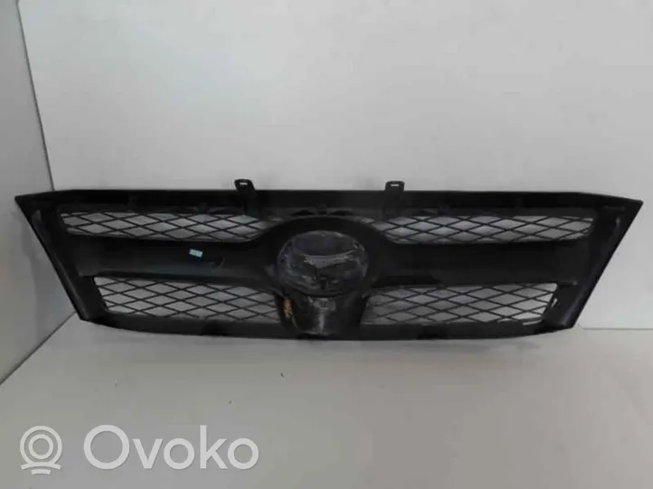 Toyota Hilux (AN10, AN20, AN30) Griglia anteriore 531110K010