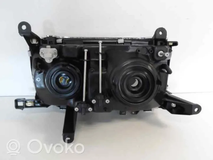 Toyota Land Cruiser (FJ80) Lampa przednia 2706030