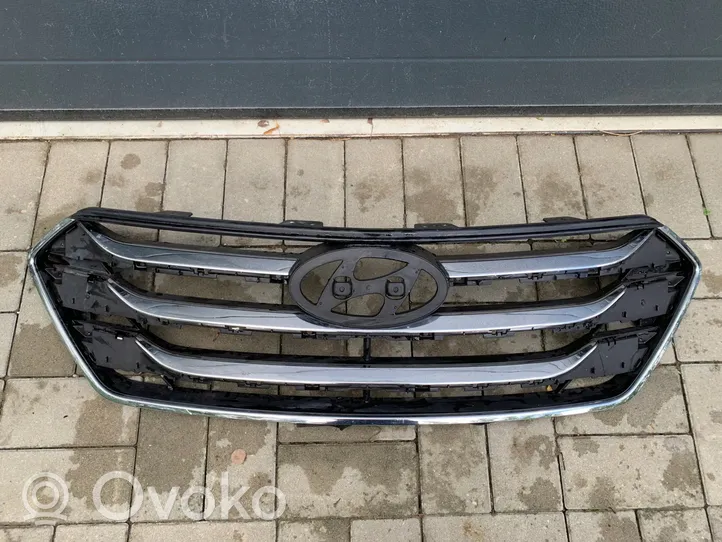 Hyundai Santa Fe Grille de calandre avant 