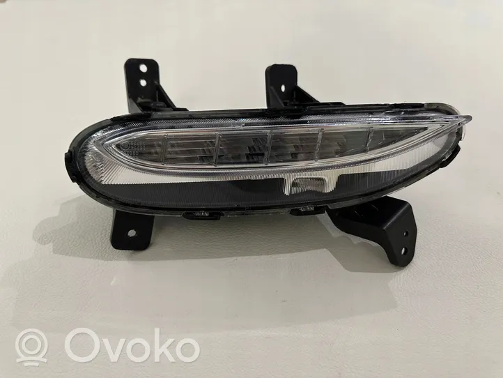 Hyundai i30 Faro diurno con luce led 