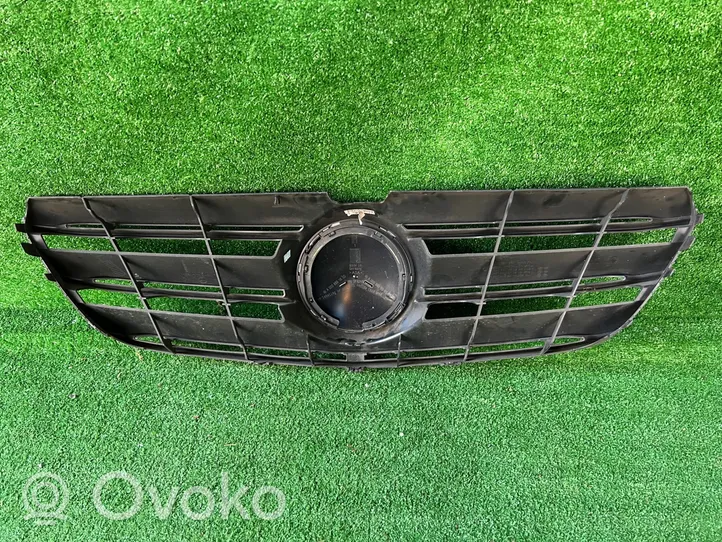 Mercedes-Benz Vito Viano W447 Atrapa chłodnicy / Grill 
