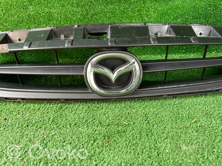 Mazda 2 Atrapa chłodnicy / Grill 