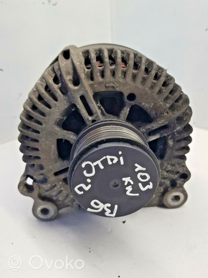 Volkswagen PASSAT B6 Generatore/alternatore 021903026L