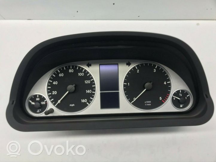 Mercedes-Benz B W245 Spidometrs (instrumentu panelī) 1031098110