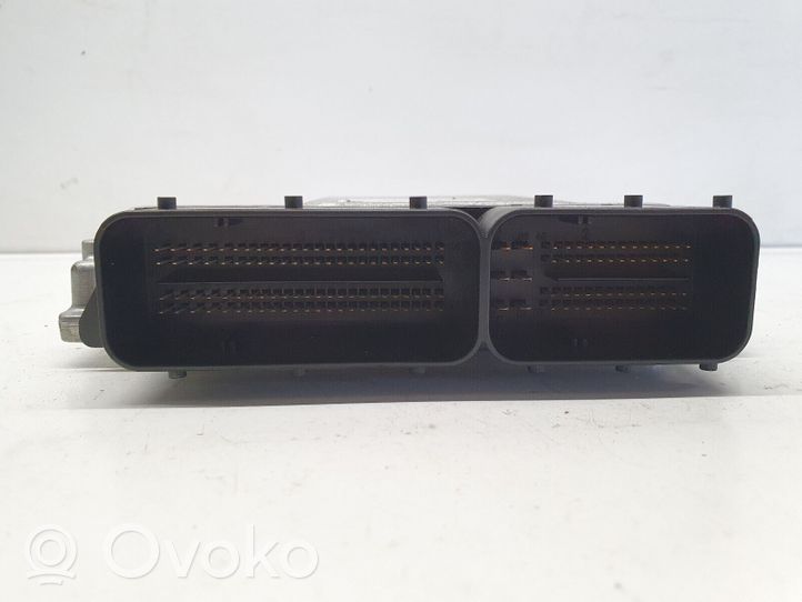 BMW X3 E83 Unidad de control/módulo ECU del motor 0281011564