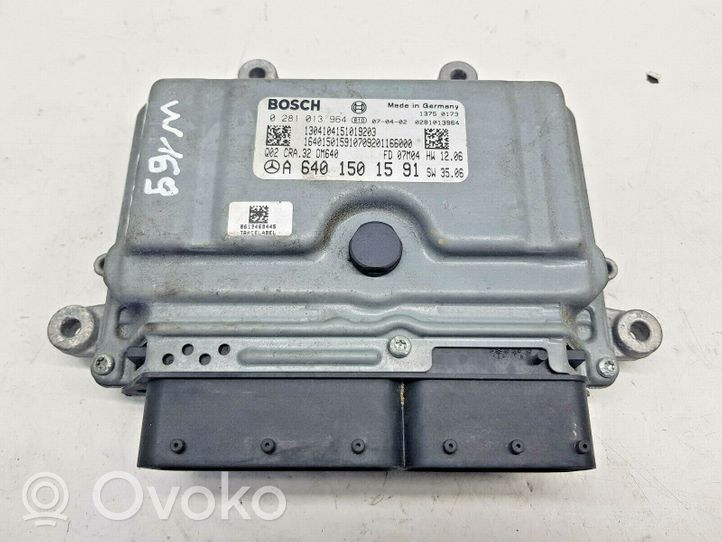 Mercedes-Benz A W169 Calculateur moteur ECU A6401501591