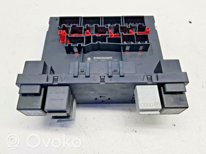 Volkswagen Touran I Module confort 3C8937049D