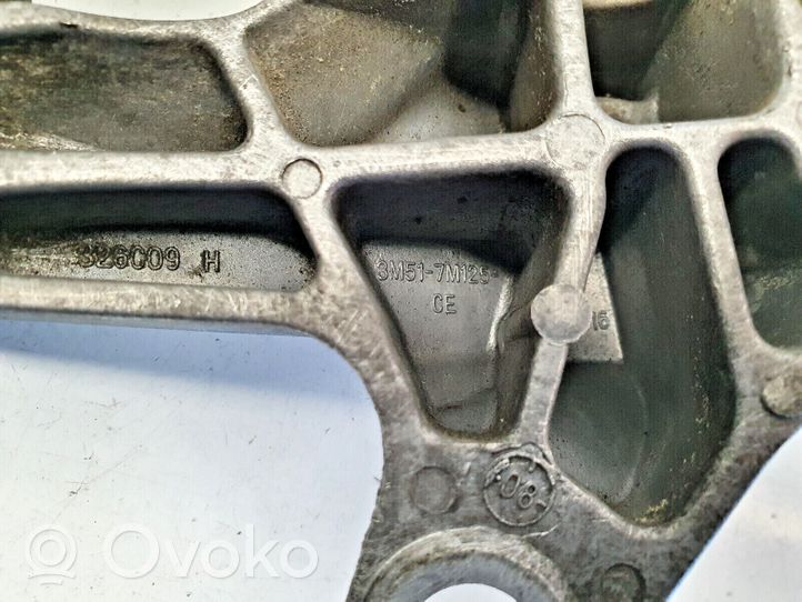 Ford Kuga I Support de boîte de vitesses 3M517M125CE