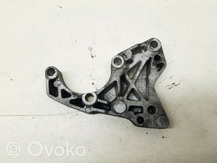 BMW X3 E83 Supporto di montaggio della pompa del servosterzo 2247556