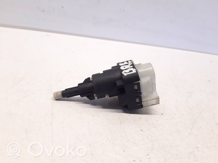 Audi A4 S4 B7 8E 8H Sensore del pedale della frizione 1C0845511A