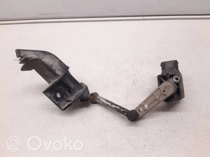 Mazda 6 Capteur de hauteur de suspension avant 0307865007