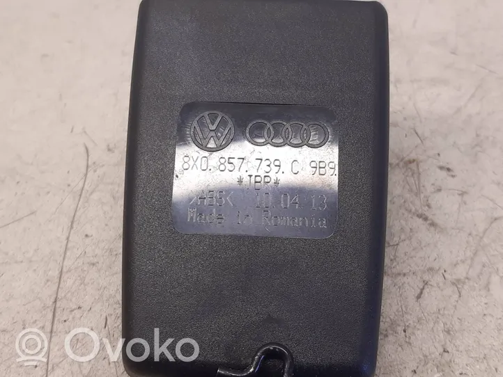 Audi A1 Takaistuimen turvavyön solki 8X0857739C