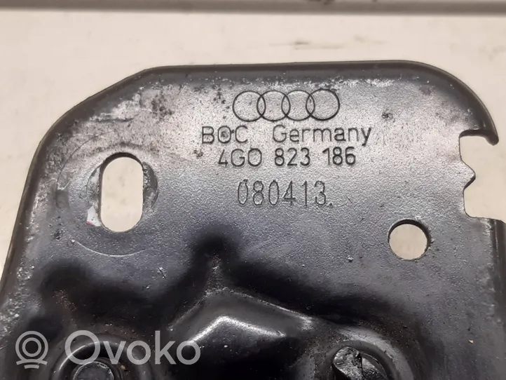 Audi A1 Dzinēja pārsega slēdzenes cilpa 4G0823186