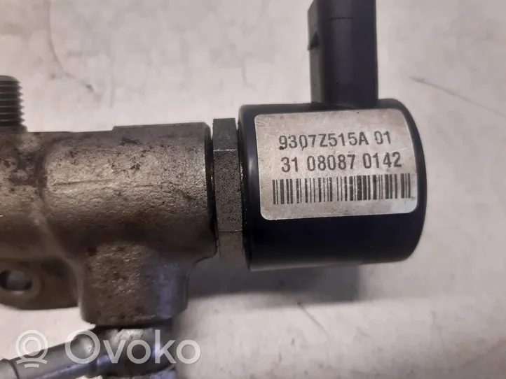 Mercedes-Benz C W204 Regulator ciśnienia paliwa 31080870142