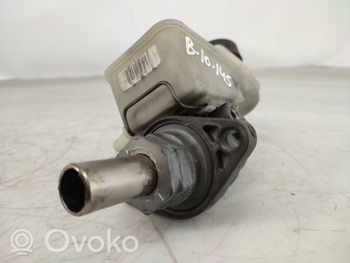 Toyota Yaris Master brake cylinder 