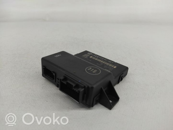 Audi A5 8T 8F Sterownik / Moduł ECU 