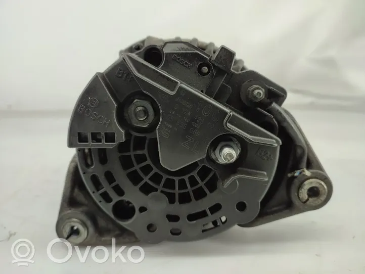 Opel Astra H Alternator 