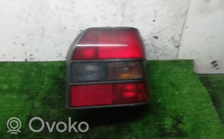 Renault 19 Lampy tylnej klapy bagażnika 