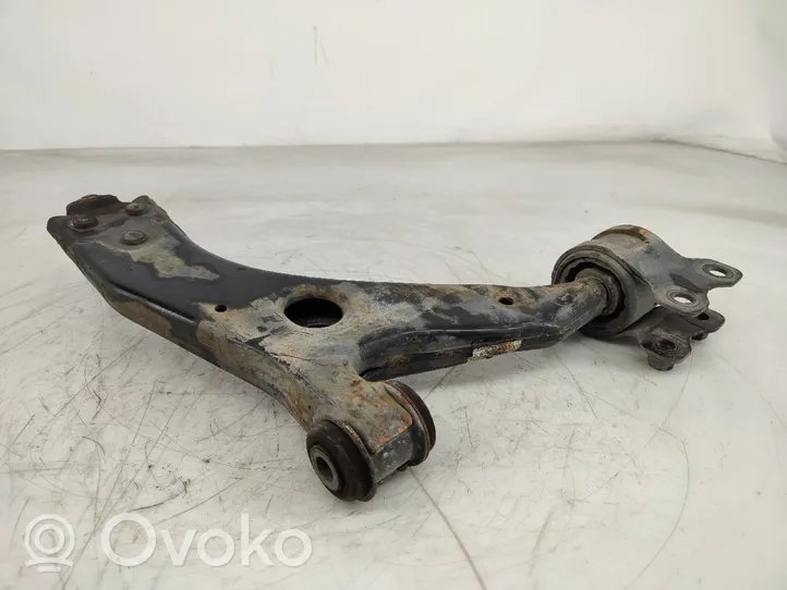 Volvo V50 Triangle bras de suspension inférieur avant 