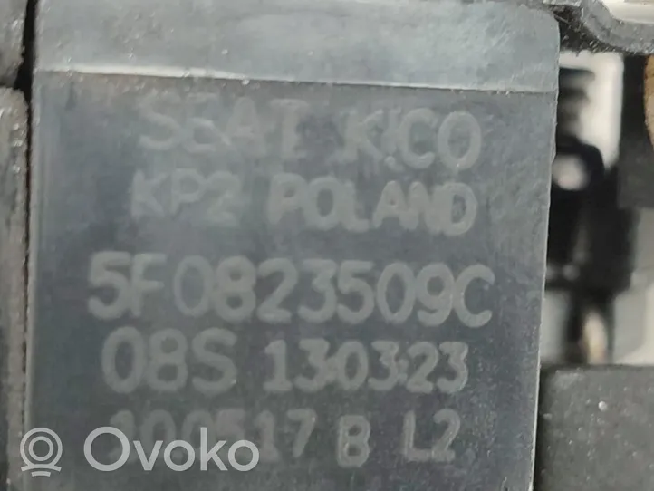 Seat Leon (5F) Kilpa variklio dangčio spynos 