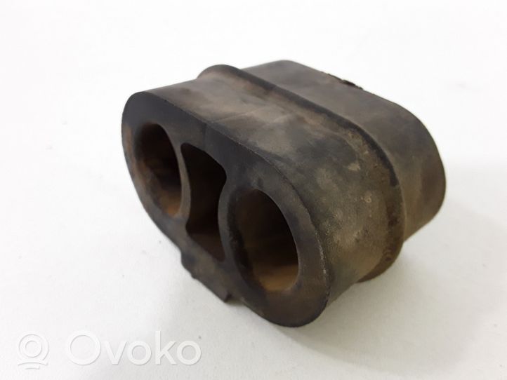 Opel Astra G Staffa/supporto di montaggio della marmitta 90466668