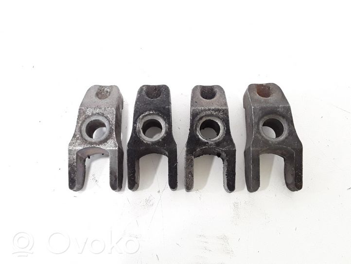 Skoda Fabia Mk1 (6Y) Fuel Injector clamp holder 