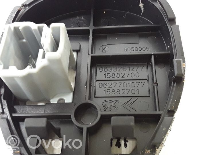 Citroen C5 Sterownik / Moduł zawieszenia pneumatycznego 9633261277