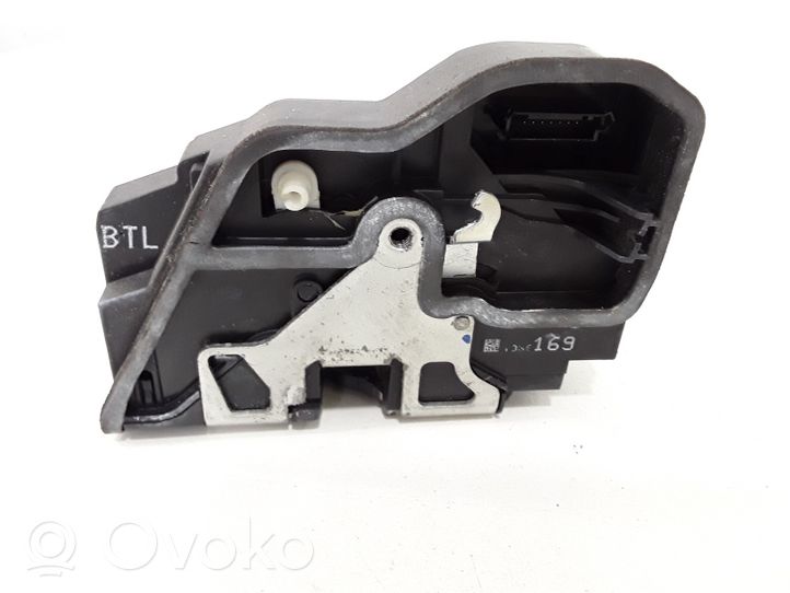 BMW 5 E60 E61 Front door lock 7036169