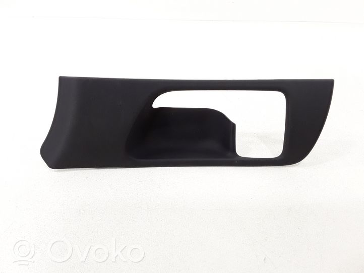 Toyota Avensis T250 Front door interior handle trim 6761605020