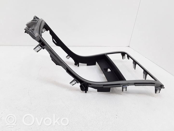 Mazda 6 Console centrale contour garniture cendrier 