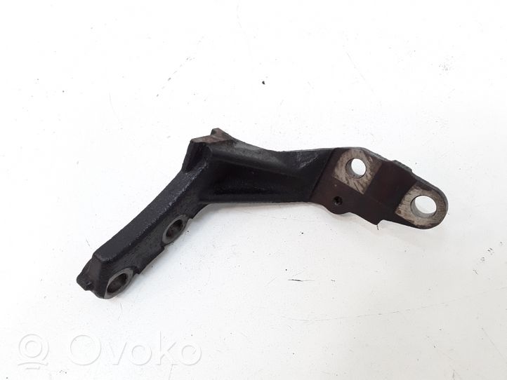 Toyota Corolla Verso AR10 Gearbox mounting bracket 3311905010